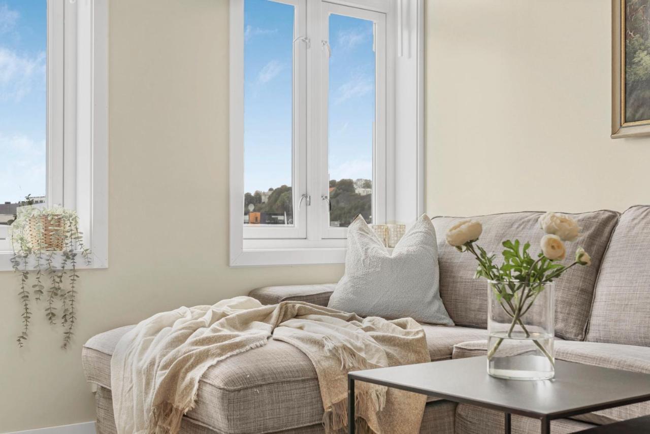 Contemporary City-Apartement With Views Of The Dock! Bergen Eksteriør billede
