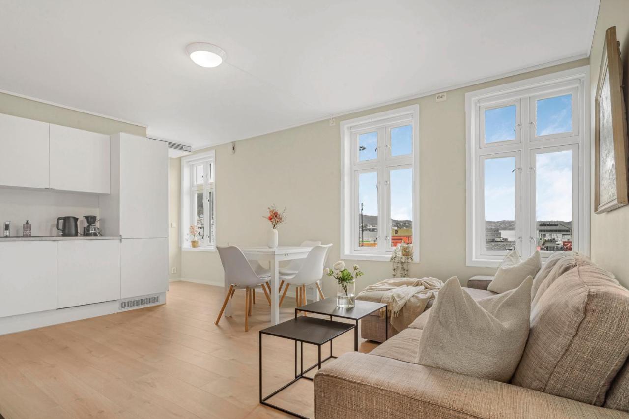 Contemporary City-Apartement With Views Of The Dock! Bergen Eksteriør billede